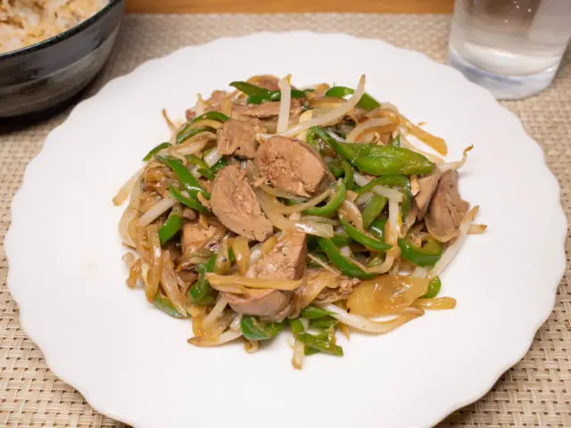 鶏レバーの野菜炒め