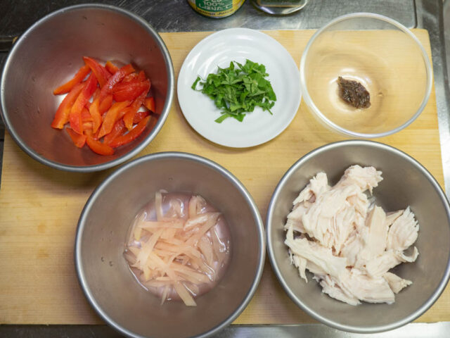 食材の下ごしらえをした写真