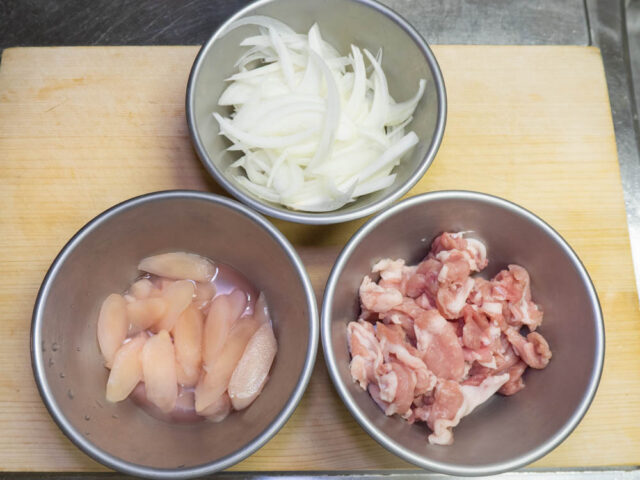 食材の下ごしらえをした写真