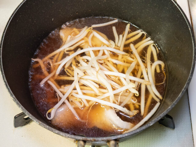 もやしを加えた写真