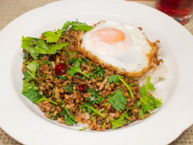 ガパオ風パクチーライス