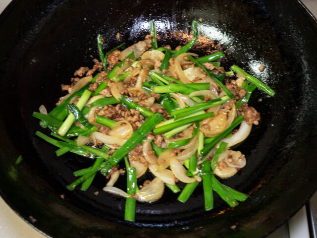 できいあがった肉野菜炒めの写真